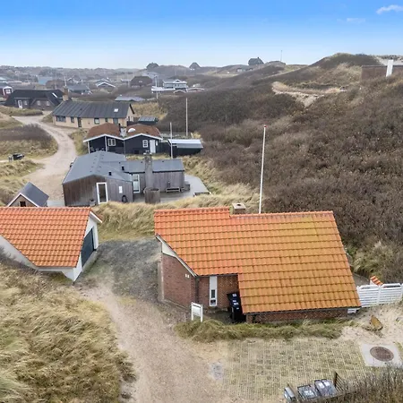 Modernized Home, Centrally Located In One Of Sondervig's Locations Ringkøbing