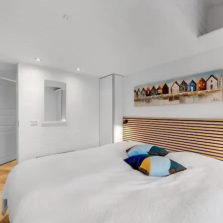 Modernized Home, Centrally Located In One Of Sondervig's Locations * Ringkøbing