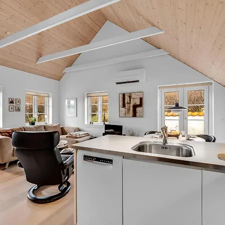 Modernized Home, Centrally Located In One Of Sondervig's Locations Casa vacanze