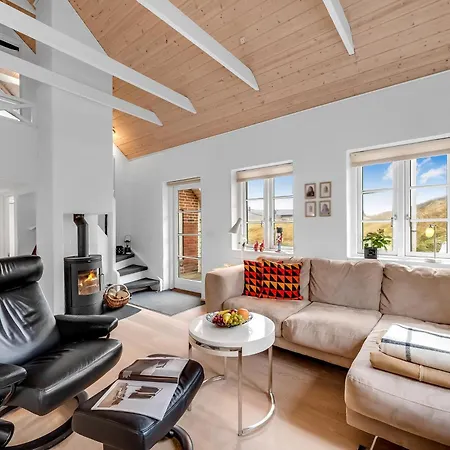 Casa vacanze Modernized Home, Centrally Located In One Of Sondervig's Locations *