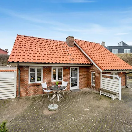Modernized Home, Centrally Located In One Of Sondervig's Locations * Ringkøbing